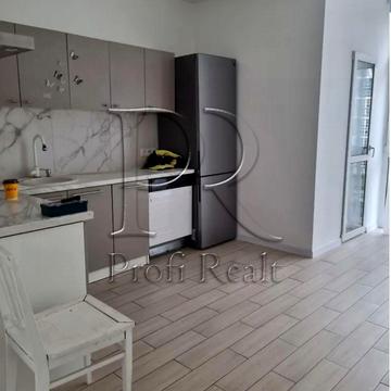 Микільсько-Слобідська вул., 15