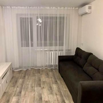 Слобожанський просп. (Газети "Правда"), 10/2