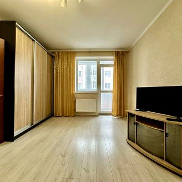 Оренда Однокімнатна район екватор