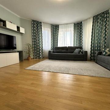 Микільсько-Слобідська вул., 4-В