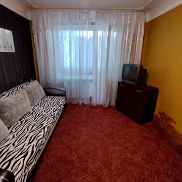 Лебединська вул., 1