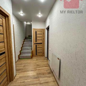 Продаж двокімнатної квартири по вул.Восьмого березня