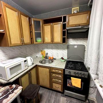 Оренда 2 кім.кв.по вул.Вол.Великого(район вул.Тролейбусноі)