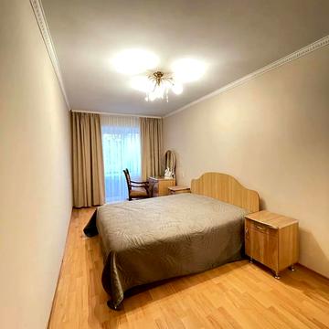 Галицька вул., 64