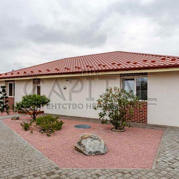 Поштова вул., 1