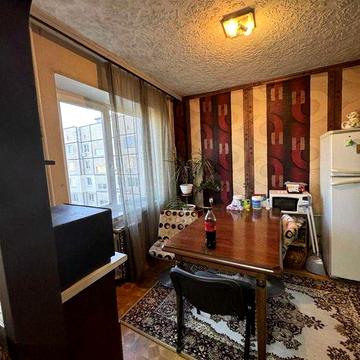 Продам ПРИЛИЧНУЮ 3-ком. квартиру, Победа-6.