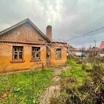 Продаж будинку з гаражем у ЦМ районі (карнаватка)