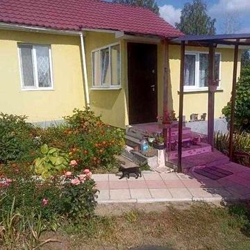 Продам дом с удобствами на Баварии