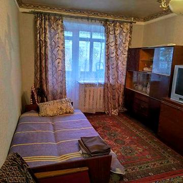 Сдам 1 к квартиру на Жуках