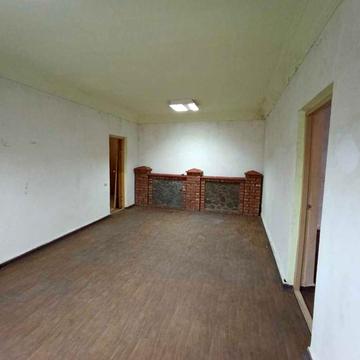 ПРОДАЖ 3-кімн. у центрі міста (А)