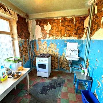 Продается 3 ком кв в Осипенковском р-не по ул Зестафонская