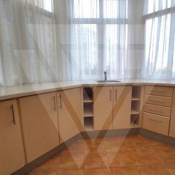 Володимира Івасюка просп. (Героїв Сталінграду), 24-А