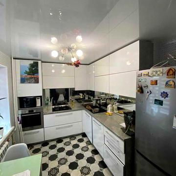 Сдам 4х ком. квартиру ул.  Авраменко