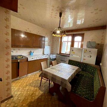 Сдается просторная 4 -к квартира на 6 ст. Большого Фонтана