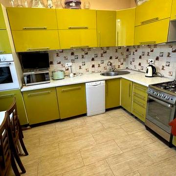 Оренда затишної оселі для великої сімї