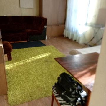 Середня вул., 47