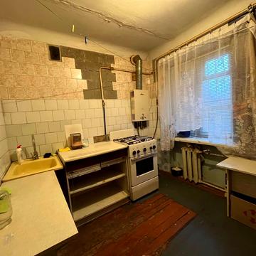 Федора Караманиць вул. (Ватутіна), 10