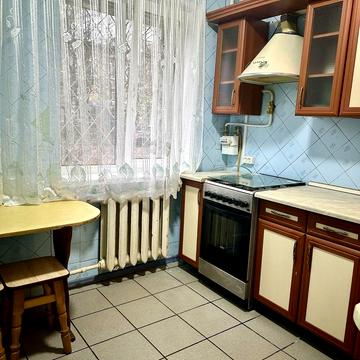 Академіка Білецького вул., 9