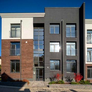 ОДНОКІМНАТНА квартира в зданому будинку