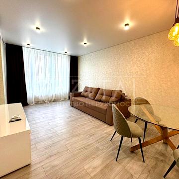 Віктора Некрасова вул. (Північно-Сирецька), 12-А