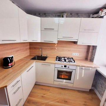 Сдам з 1.12.25 ремонт 2025г. 1-ком район Спартака!