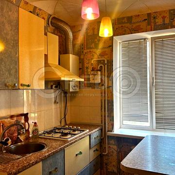 Гетьманська, 84