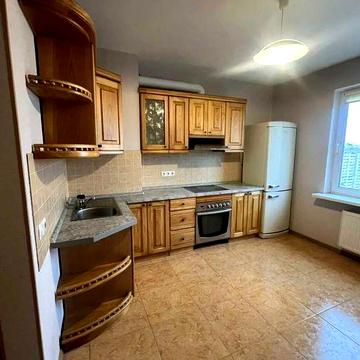 Оренда 1 кімнатної квартири вул.Лісківська 7