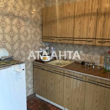 Академіка Корольова вул., 35