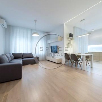 Андрія Верхогляда вул. (Михайла Драгомирова), 7