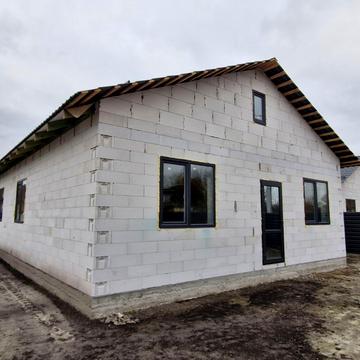 Лугова вул.