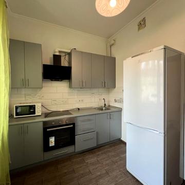 Михайла Донця вул., 2-А