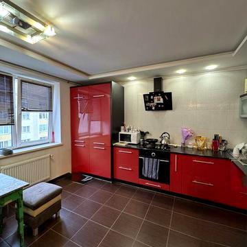 Продам 2к вул. Симоненка