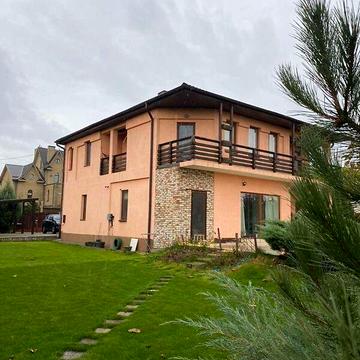 Продаж 5к Дім Коротка вулиця