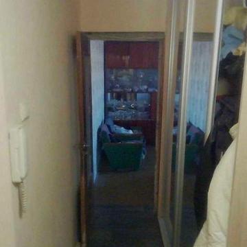 Продам 2 к. квартиру м. Студенческая. (404525)