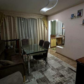 Продам 5-ти кімнатну квартиру/крес