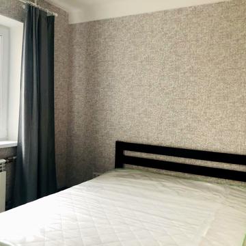 Юрія Шумського вул., 6