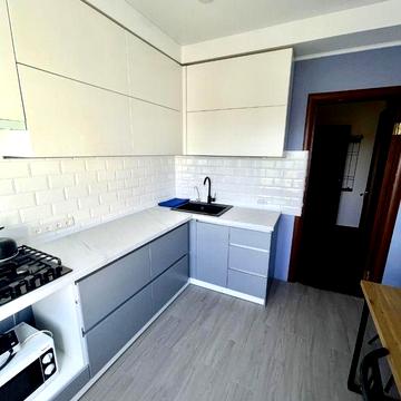 Оренда 2х кімнатної квартири у Шевченківському р-ні (Б. Завады 4)