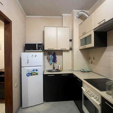 Райдужний масив вул., 16/1