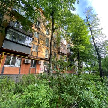 Леоніда Стромцова, 1б