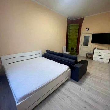 Івана Рутковича вул. (), 16