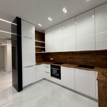 Продается шикарная 4 кк в Центре!