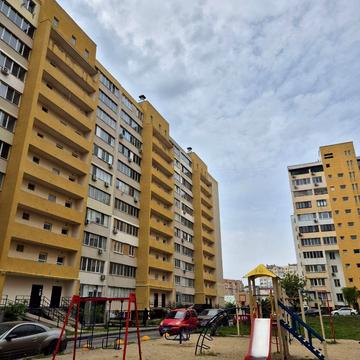 Академіка Сахарова вул., 16-А