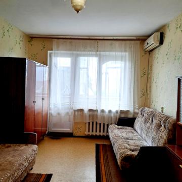 Академіка Корольова вул., 45/2