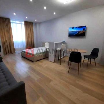 Сімферопольська вул., 2-Л