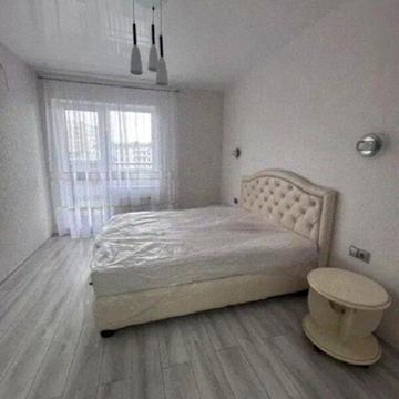 Продаж 1к Квартира Академіка Сахарова вулиця