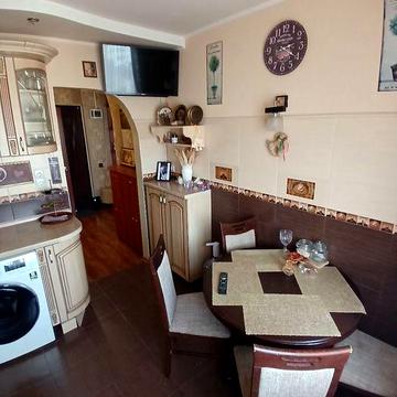 Срочная продажа! Идеальная 2-комнатная квартира с ремонтом и мебелью!