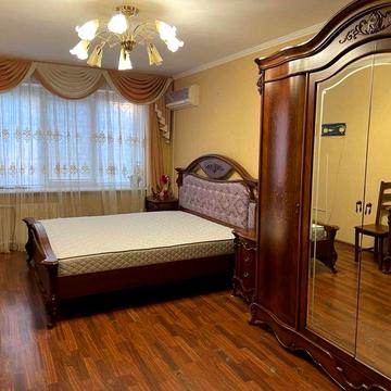 Продаю хорошую 3-кк 3 слободская и проспект