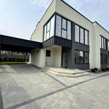 Тараса Шевченка вул.