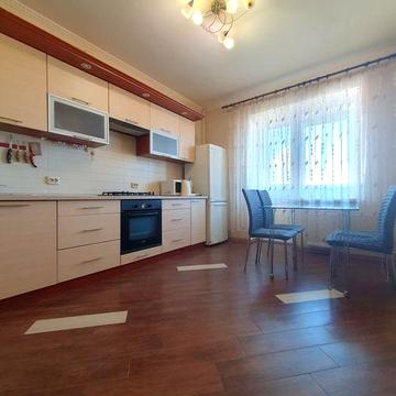 Однокомнатная в кирпичном доме, газ, Вильямса "Басма"