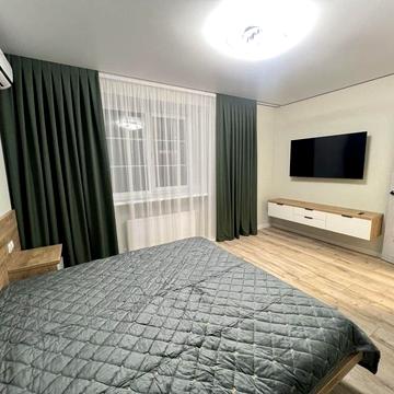 Панаса Мирного вул., 15/1